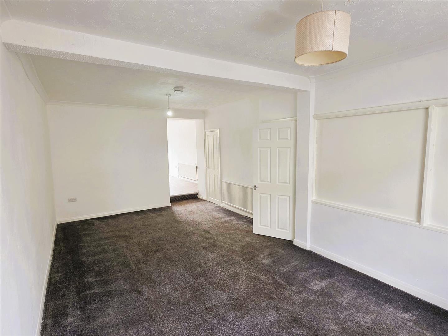 Dillwyn Street, Llanelli, SA15 1BU